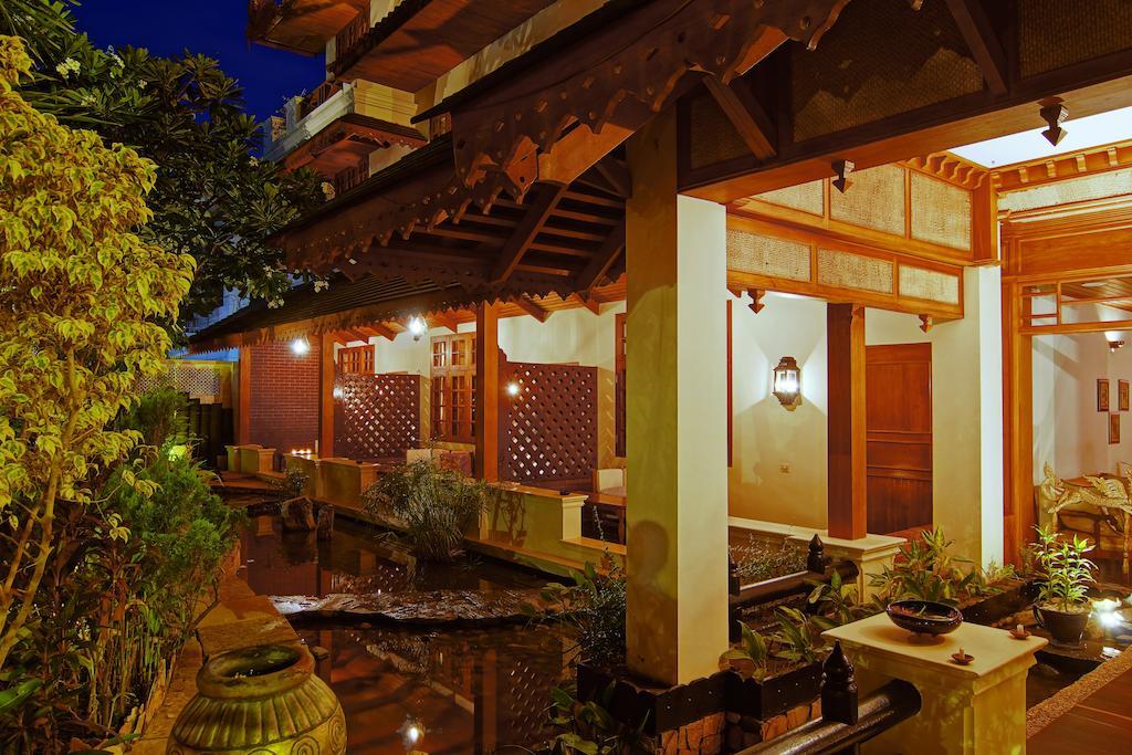 红色运河酒店 曼德勒 外观 照片